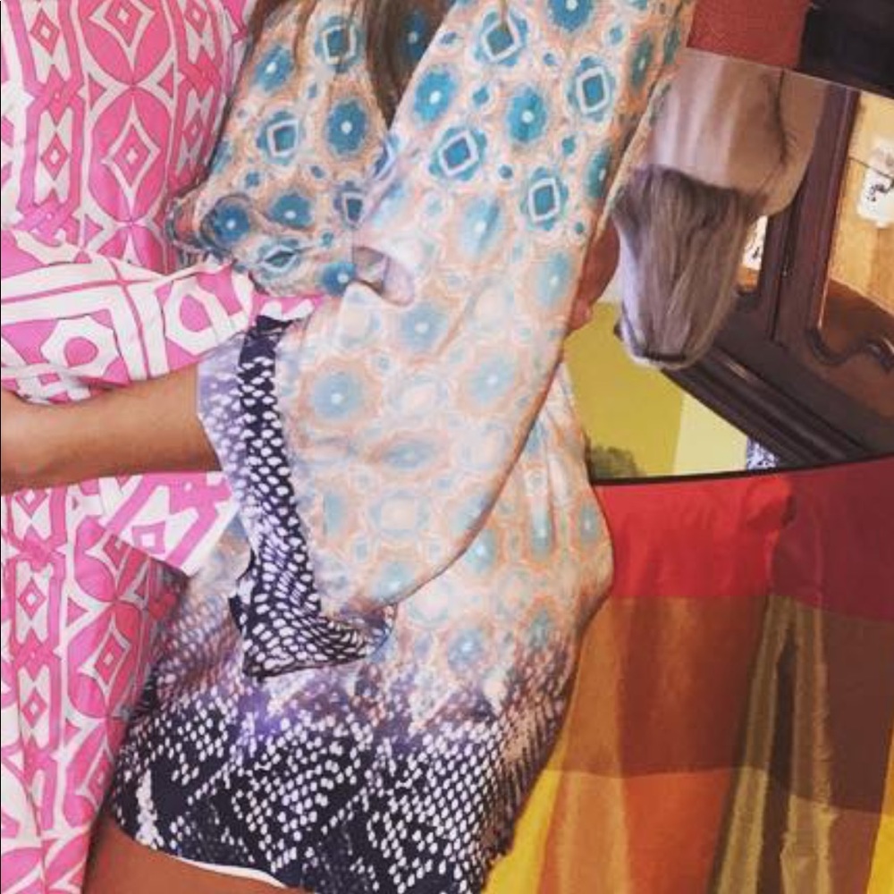 Bell sleeve print dress